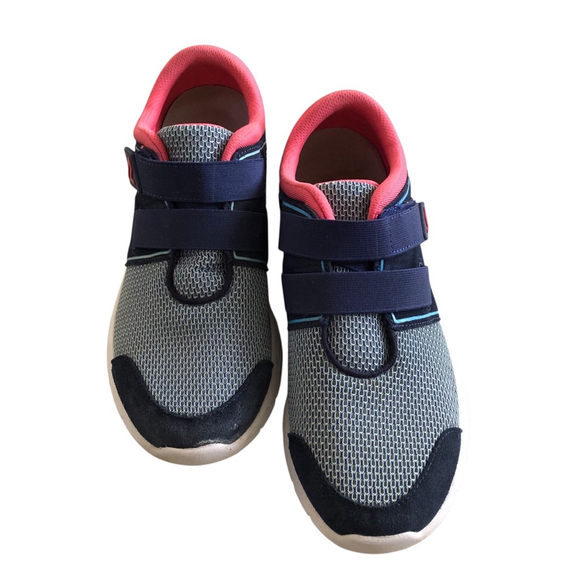 Vionic Shoes - VIONIC WOMENS Size 8.5 Brisk Ema Sneakers